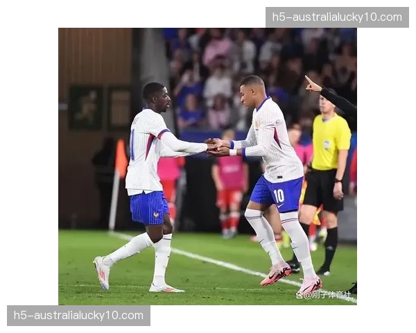 法国队锋线姆巴佩领衔 速度与终结能力冠绝足坛成反击杀器